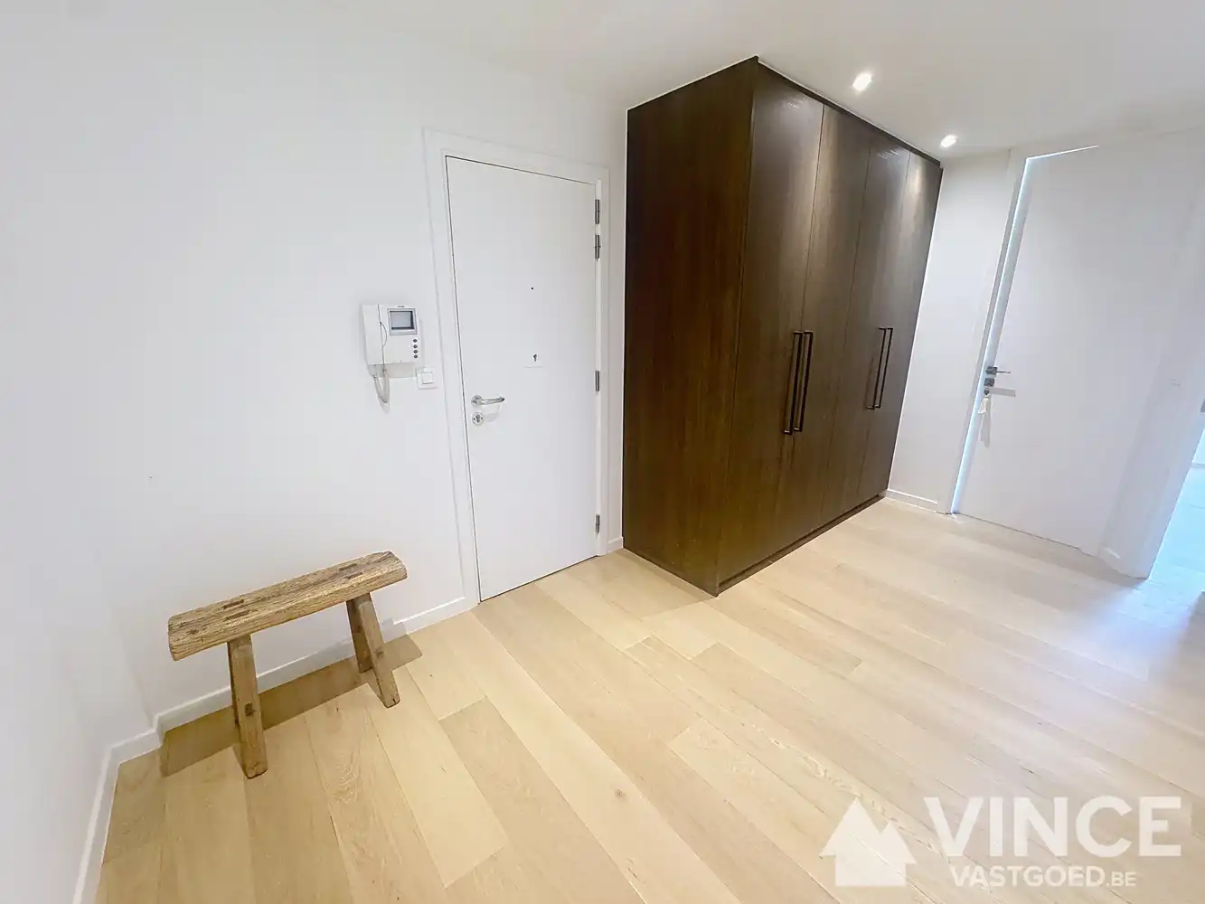 Prachtig instapklaar appartement met 2 grote slaapkamers foto 19