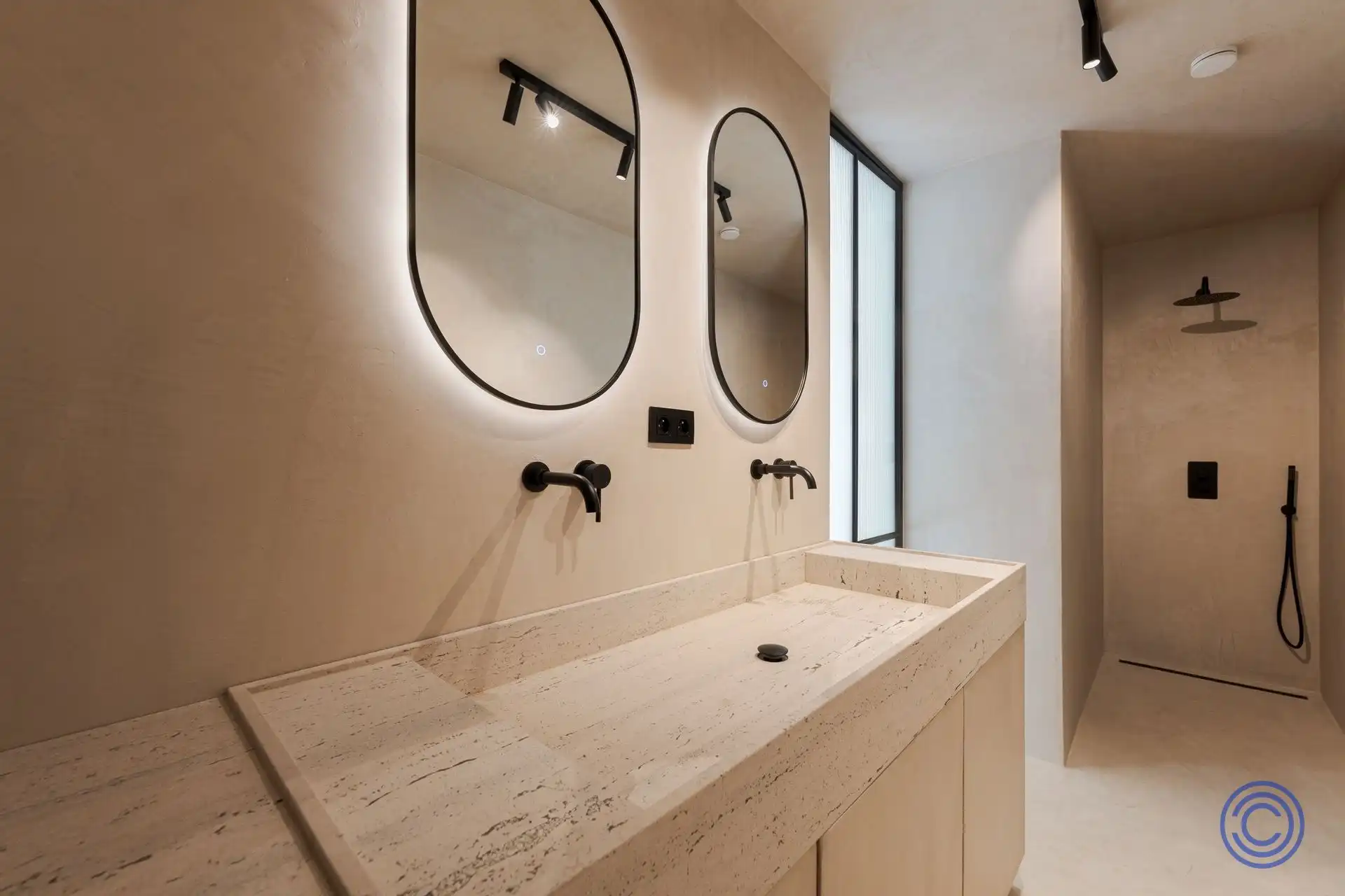 Exclusieve triplex met zonneterras nabij de geliefde Marnixplaats foto 5