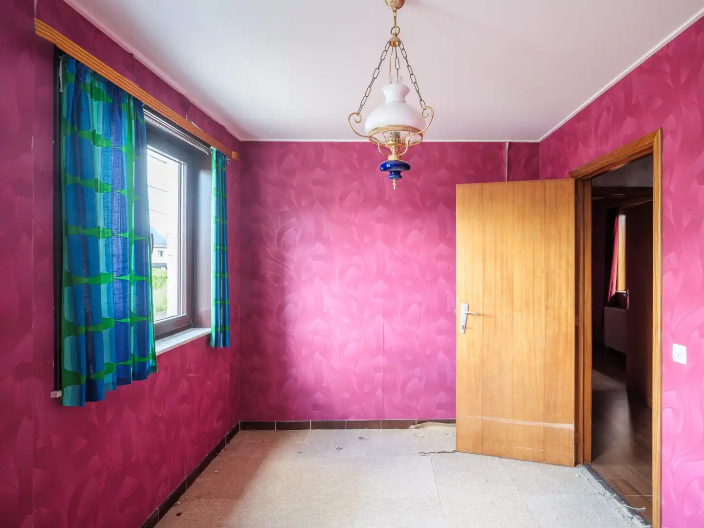 Rustig gelegen, halfopen woning met renovatiepotentieel foto 13