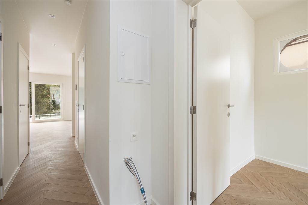 gerenoveerd appartement met zonnig terras foto 15