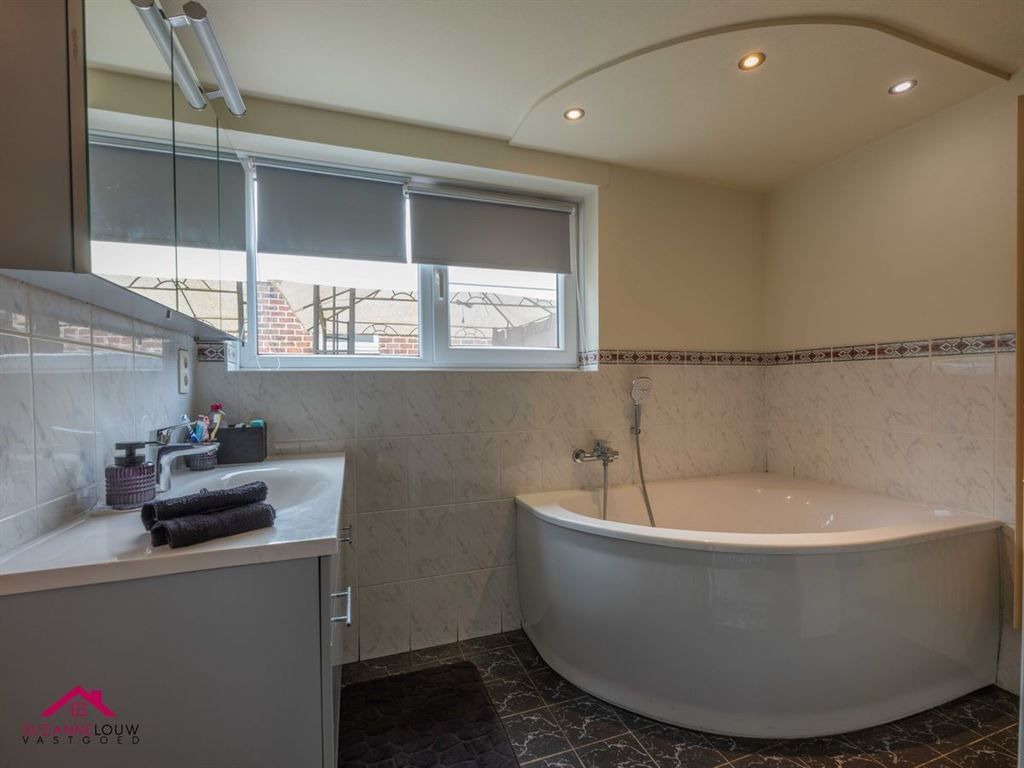 Goed onderhouden vrijstaande woning foto 25
