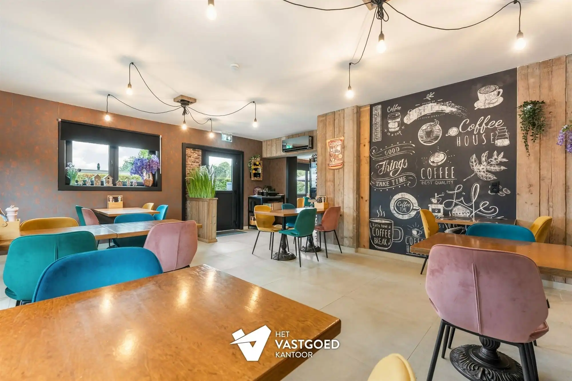 ZEER RUIME, ENERGIEZUINIGE WONING MET ENORM VEEL MOGELIJKHEDEN OP 5320M²! foto 33