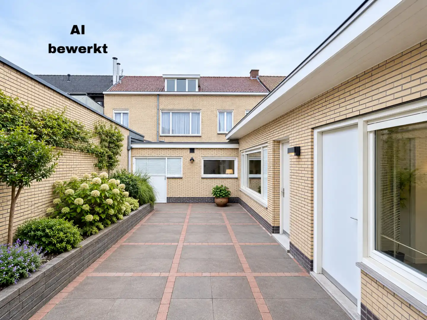 Karakter woning met garage in centrum Kuurne. foto 9