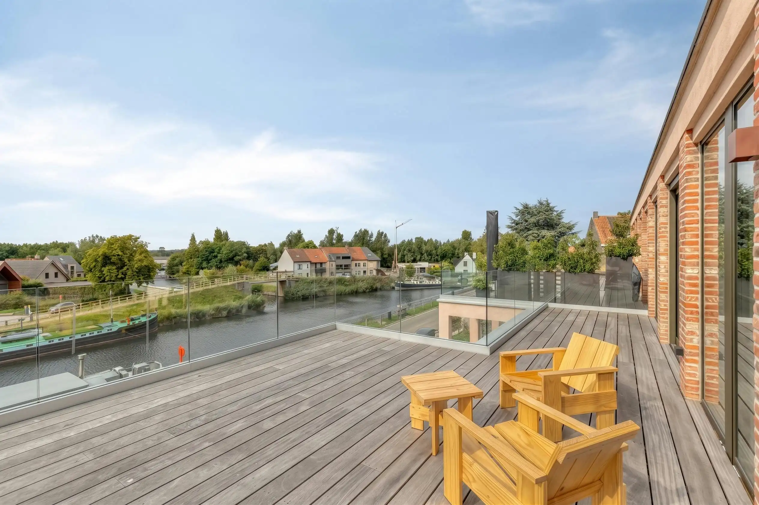 Penthouse te koop aan het water in centrum Veurne foto 19