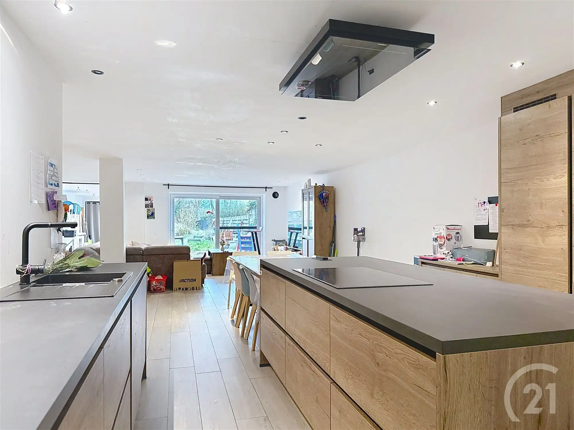 Ruime gezinswoning met 5 slaapkamers in centrum foto 14