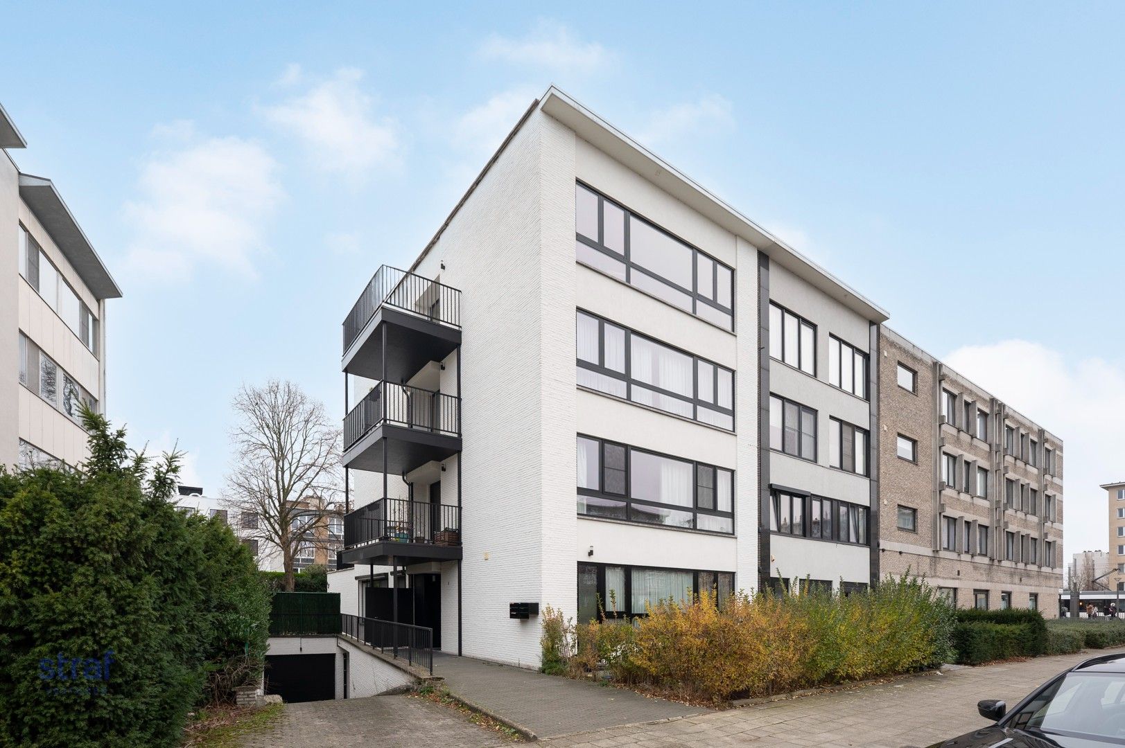 Luxueus appartement met gigantische ZW- tuin en ondergrondse garage foto 16