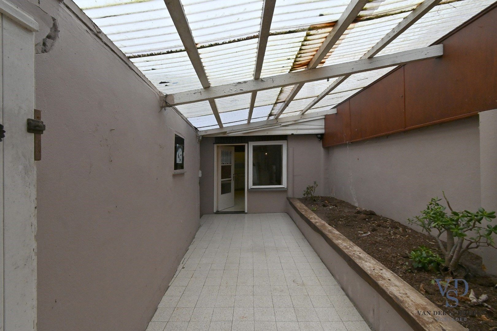 Woning met belendend perceel weiland  foto 16