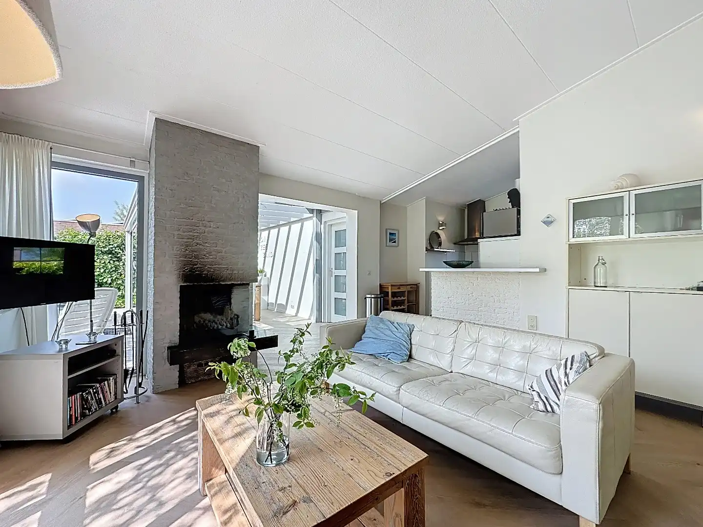 Sfeervolle recreatiewoning in het Zwindorp , Retranchement. foto 9