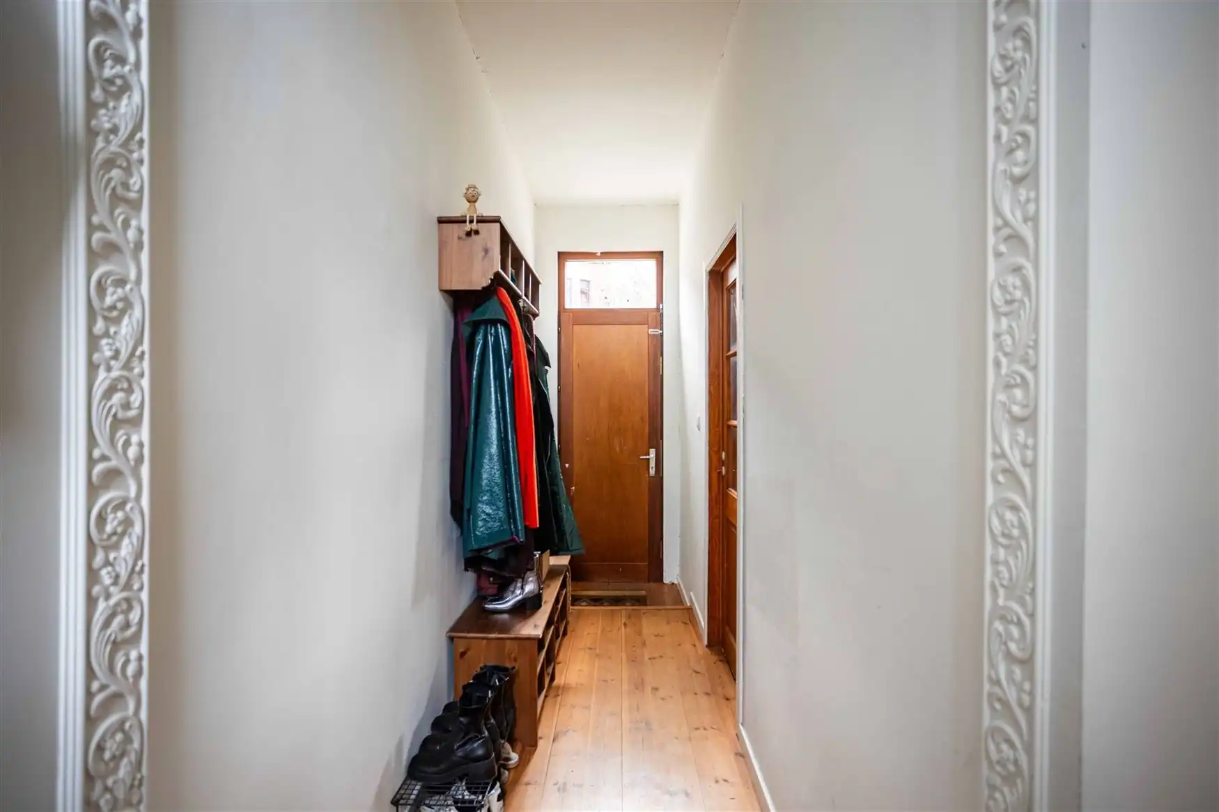 Instapklare gezinswoning met tuin in Sint-Amandsberg. foto 2