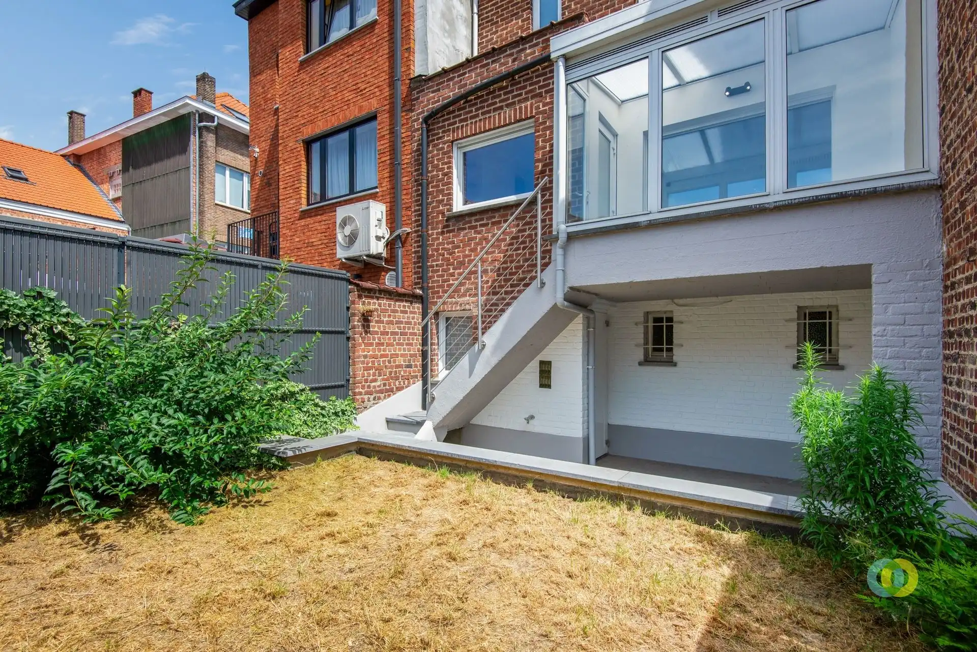 Bel-etage in een rustige doodlopende straat foto 11