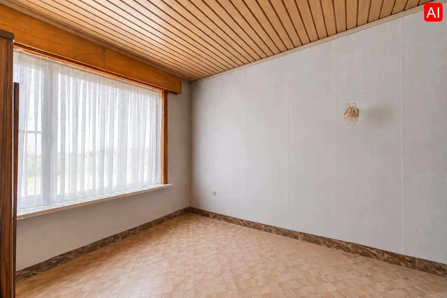 LANDELIJK GELEGEN WONING MET POTENTIEEL IN TIELT (MEULEBEKE) foto 3