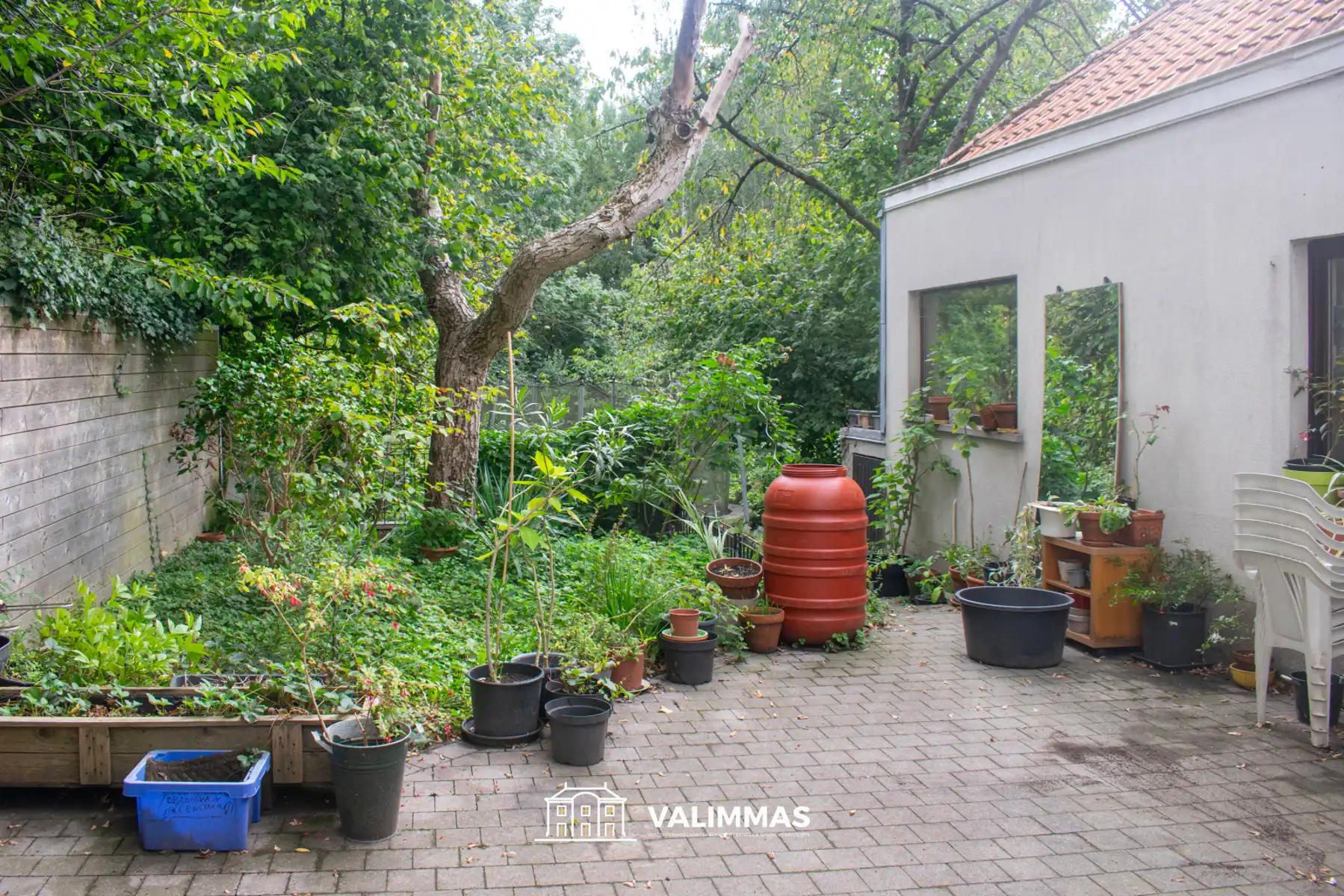 Magnifiek gelegen karaktervolle woning met garage en tuin... foto 7