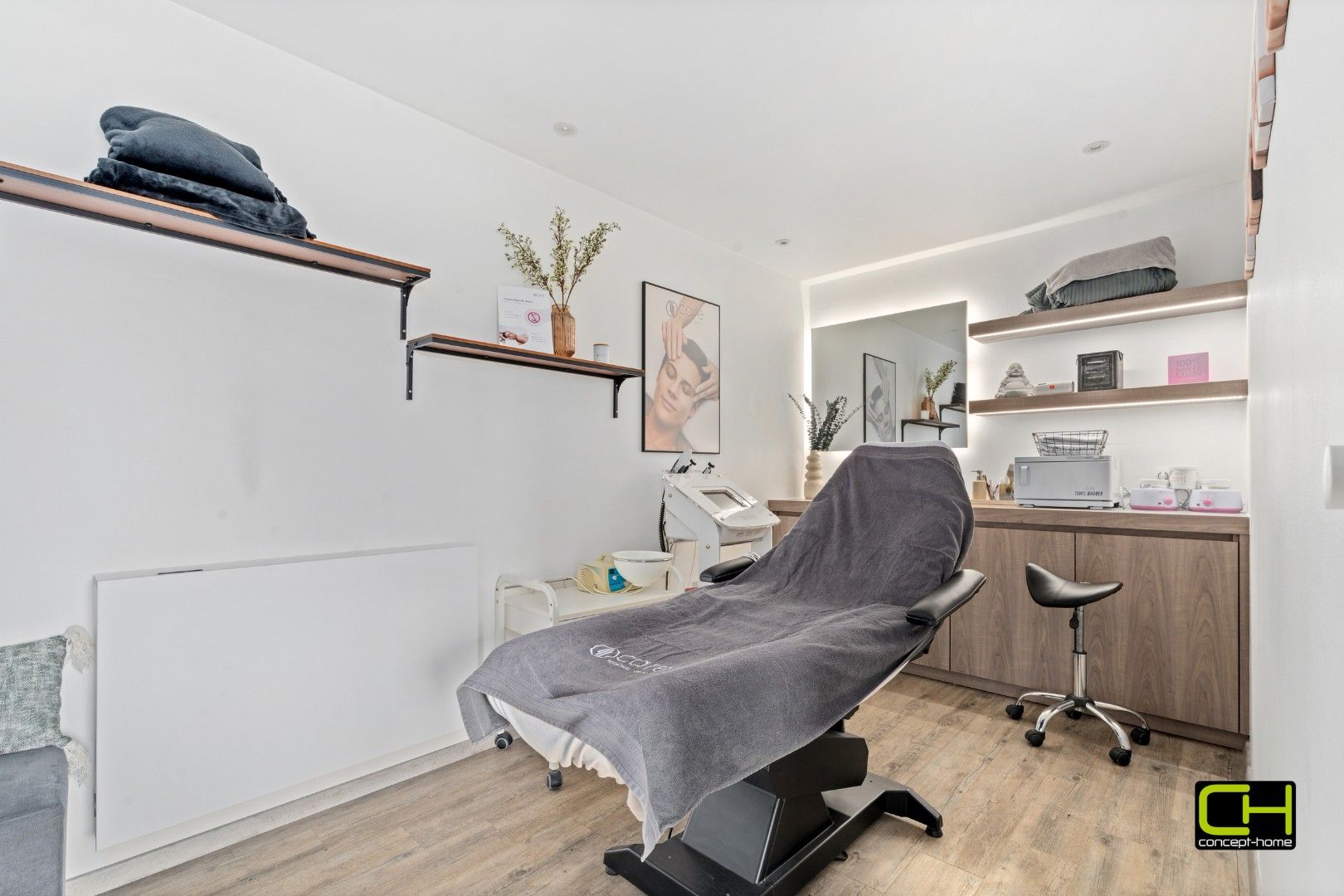 Halfopen bebouwing met 5 slaapkamers te koop in Lievegem foto 12