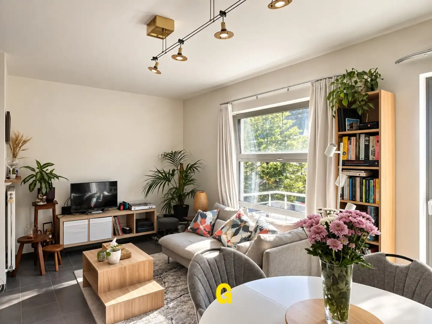 Instapklaar appartement met 1 slaapkamer en prachtig terras in hartje Hoeselt foto 8