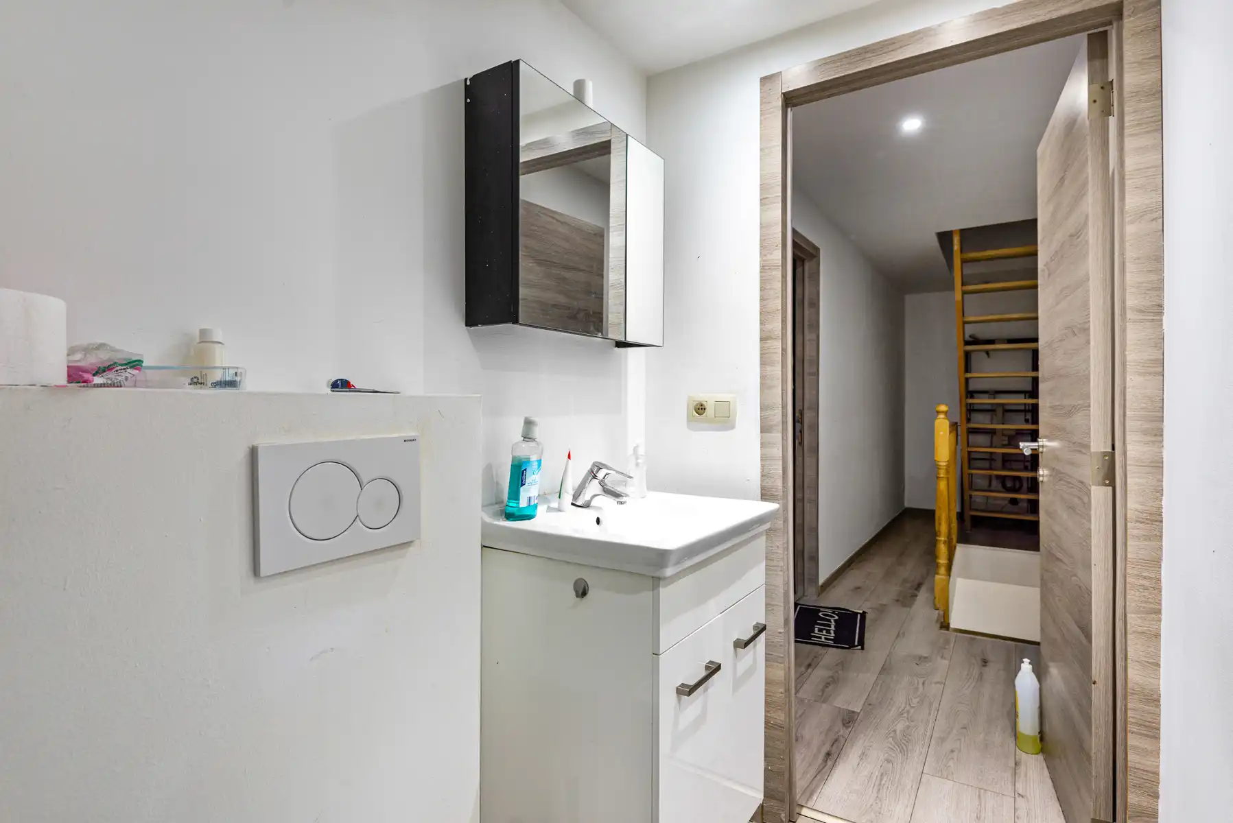 Gerenoveerde woning (2020) met EPC B en brutorendement 7,15%. foto 12
