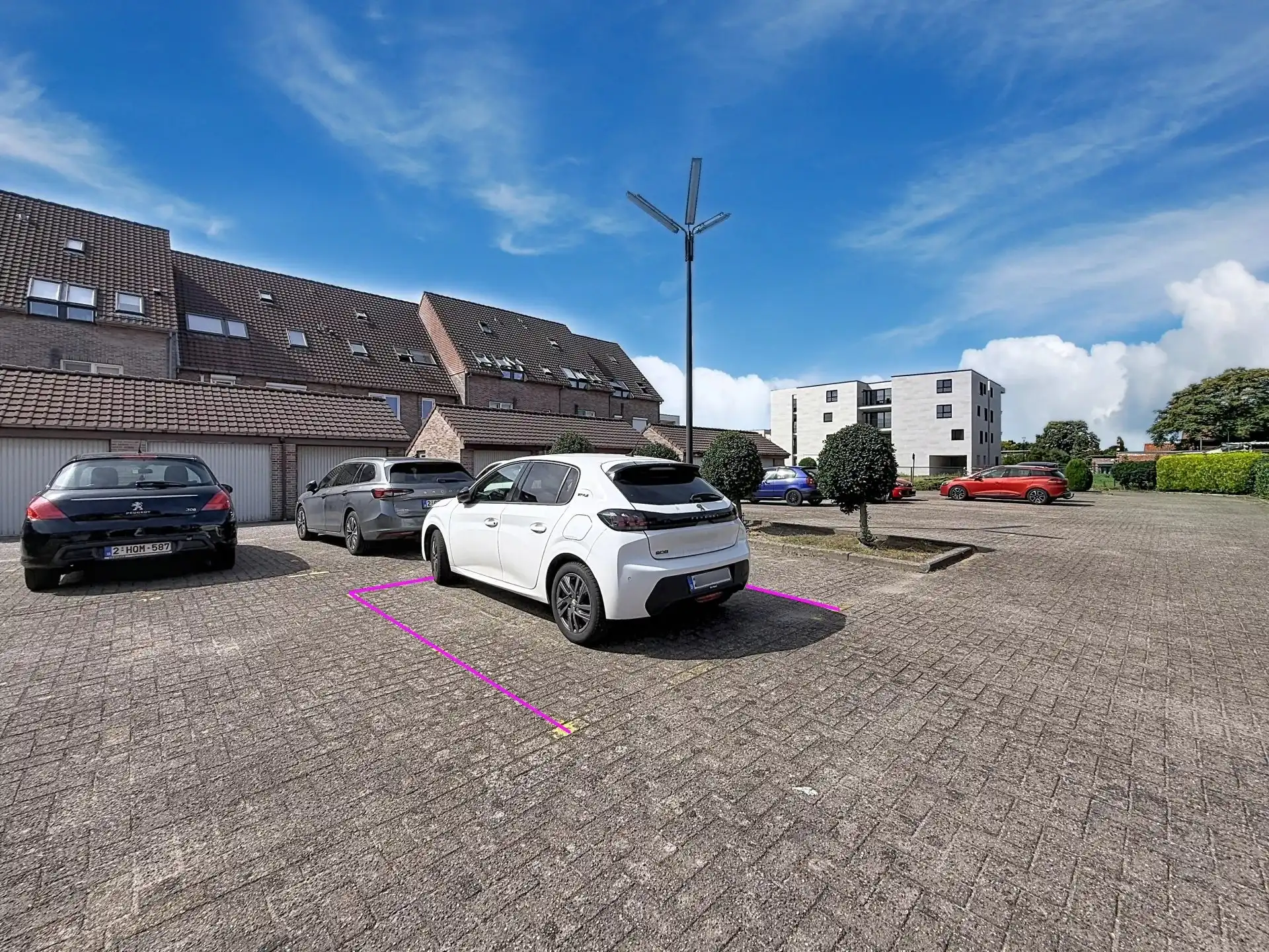 Gezellig en ruim duplex appartement in hartje Lommel met staanplaats. foto 27