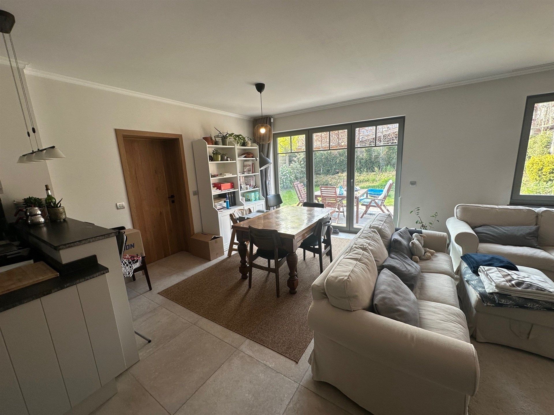 Prachtige woning met 4 slaapkamers in landelijke stijl foto 6