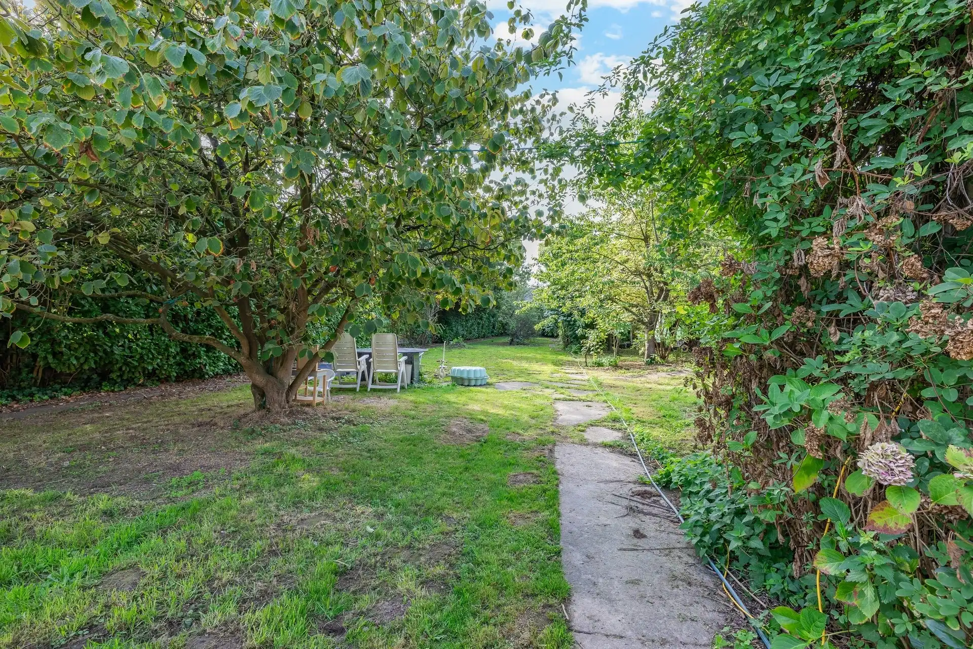 Karaktervol herenhuis met art-decoallure, ruime magazijnen en zuidgerichte tuin  foto 34