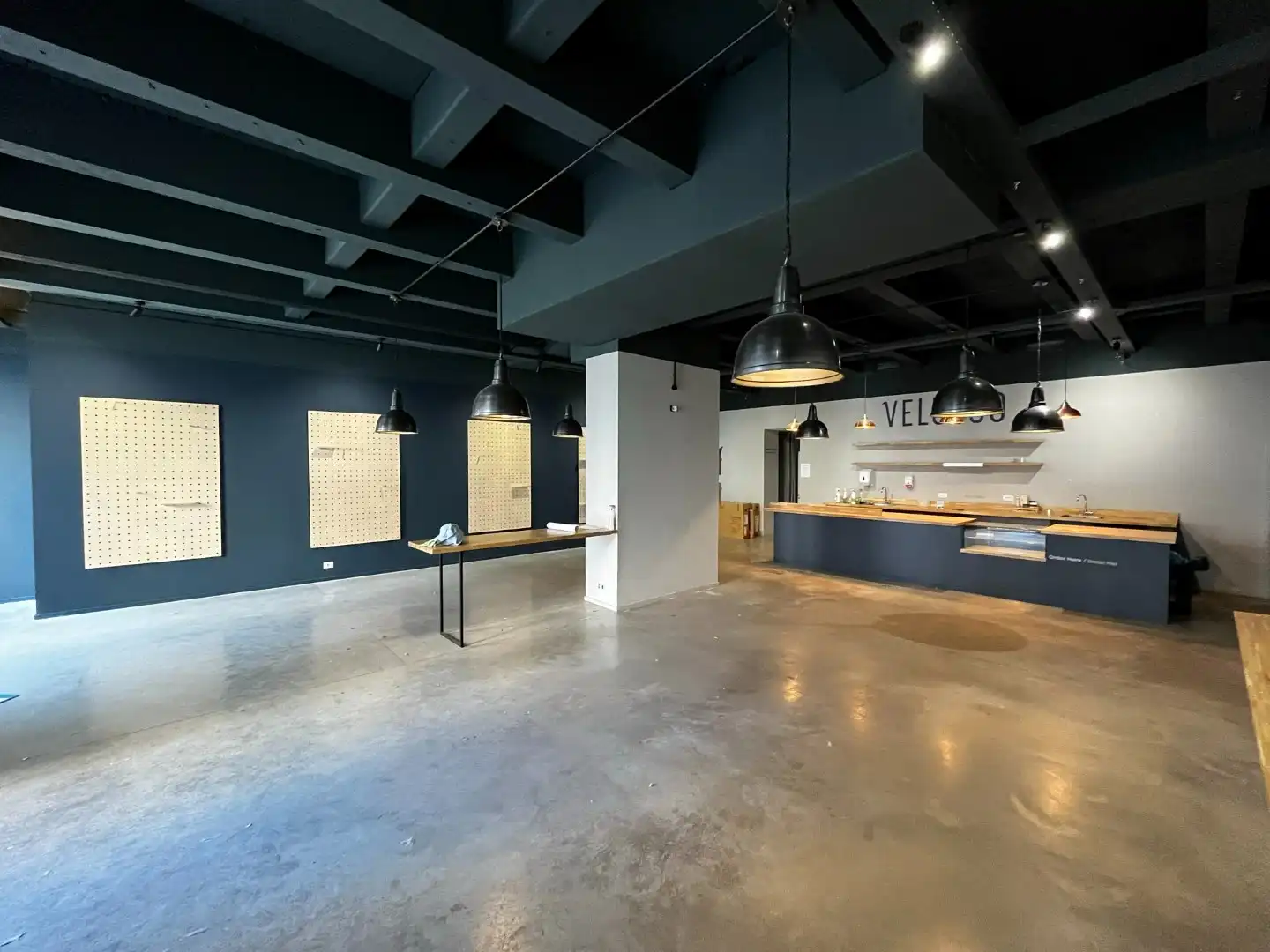 Winkelpanden te huur Zilverpand 22 Brugge foto {{pictureIndex}}