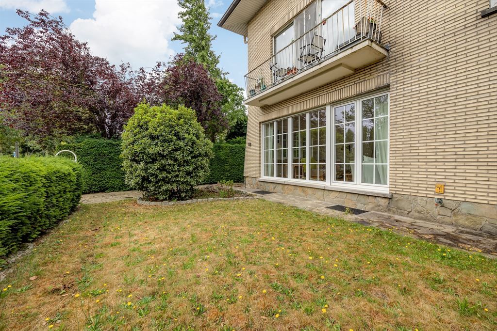 gelijkvloers appartement met tuin en garage aan't water foto 13