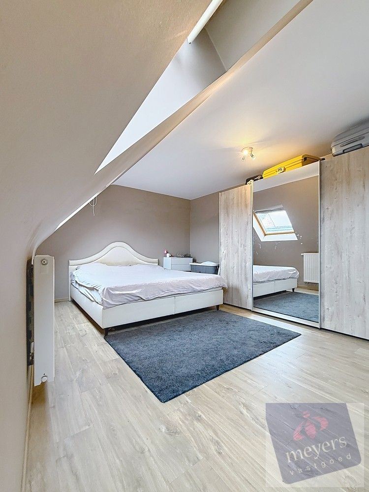 Handelspand met woonst – Naamsesteenweg 27, Sint-Truiden foto 17