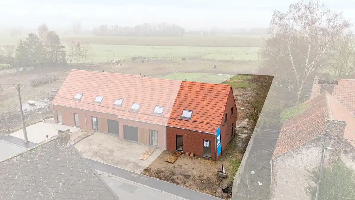 4 maisons neuves situées au calme à Wiers. foto 2