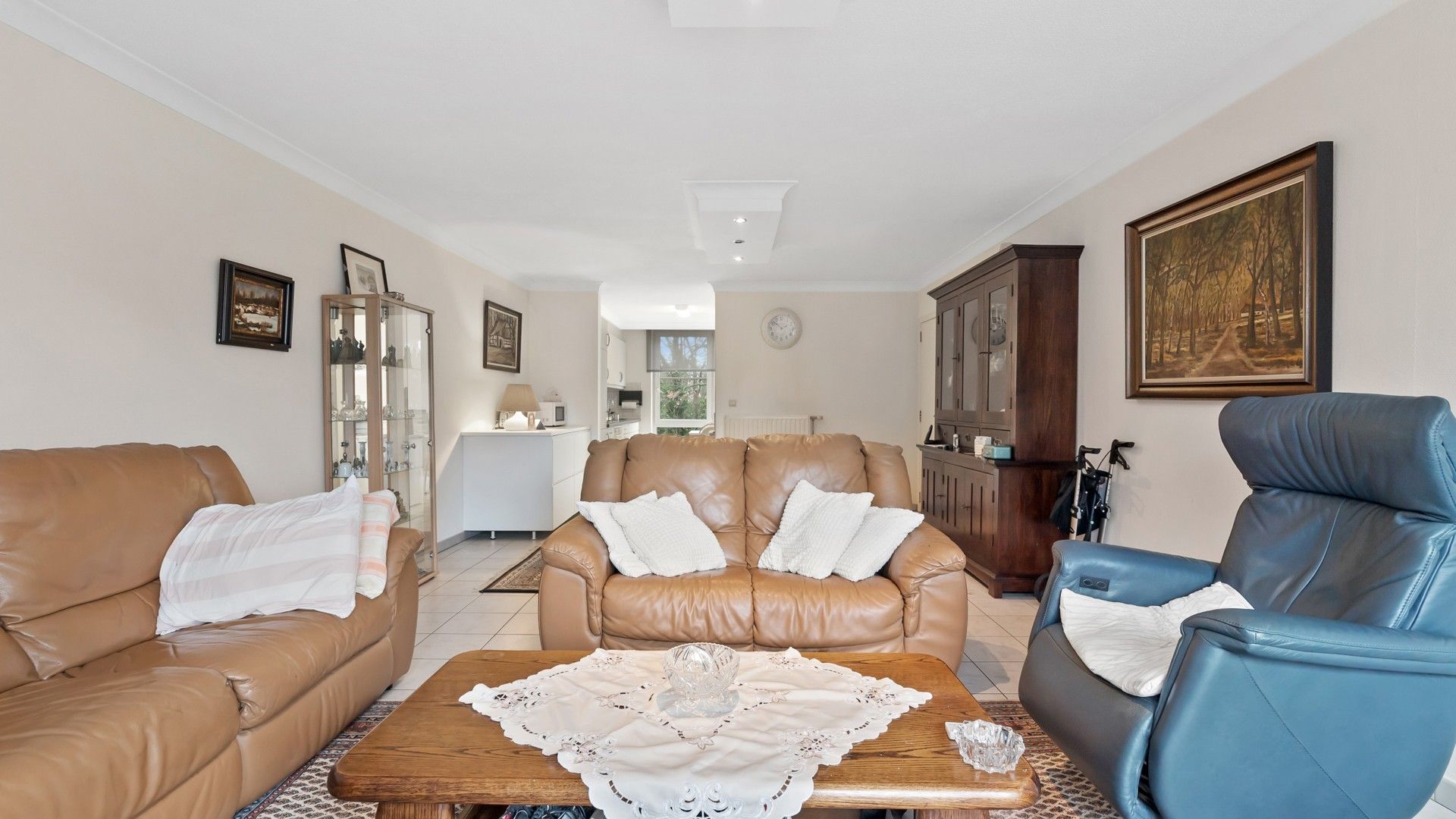 Appartement met twee slaapkamers, terras en parkeergarage foto 8