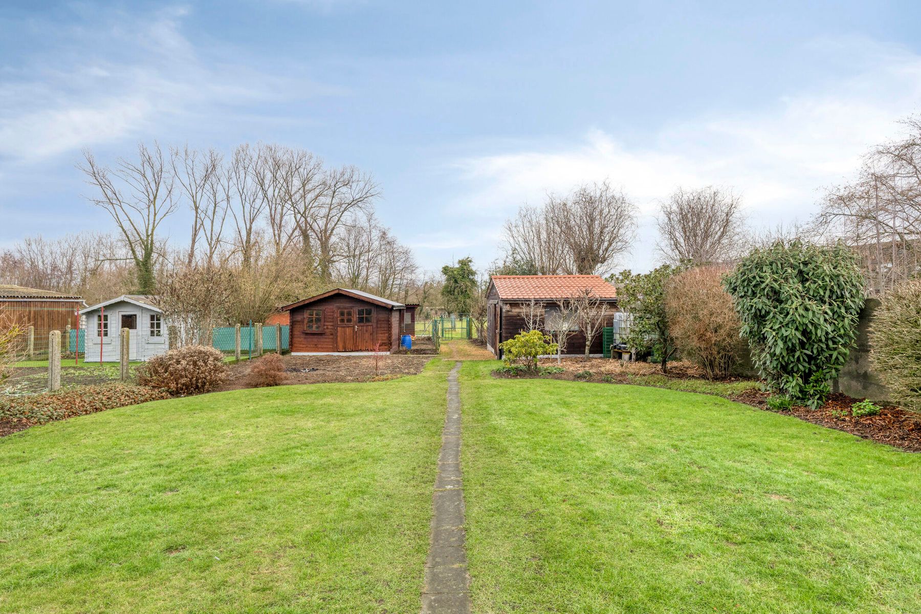 Uitzonderlijke woning met dubbele garage op 25a08ca foto 20