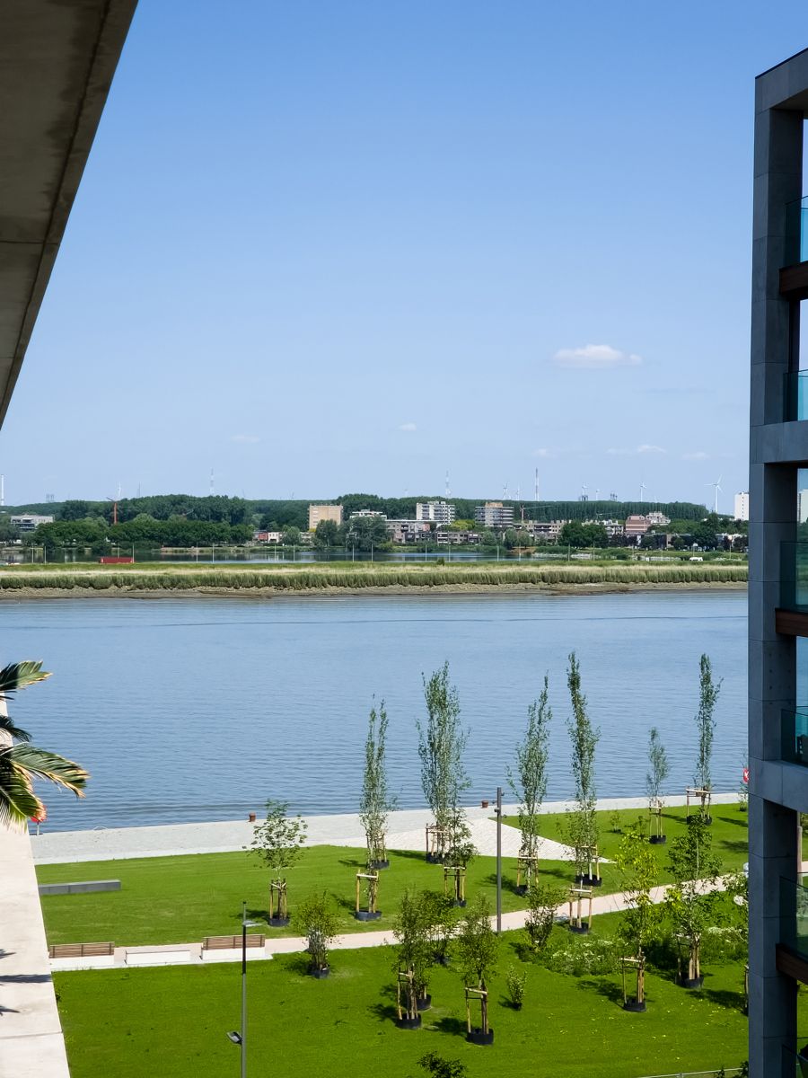 Prachtige studio met zicht op de Schelde foto 8