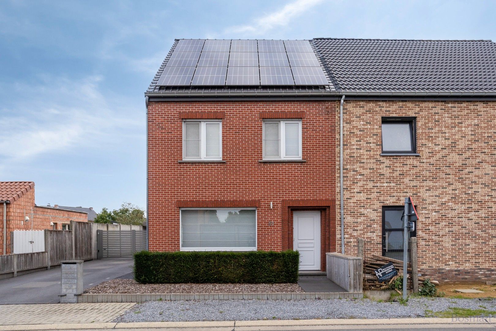 Gezinswoning met 4 slpkmrs te koop in Scherpenheuvel-Zichem foto {{pictureIndex}}