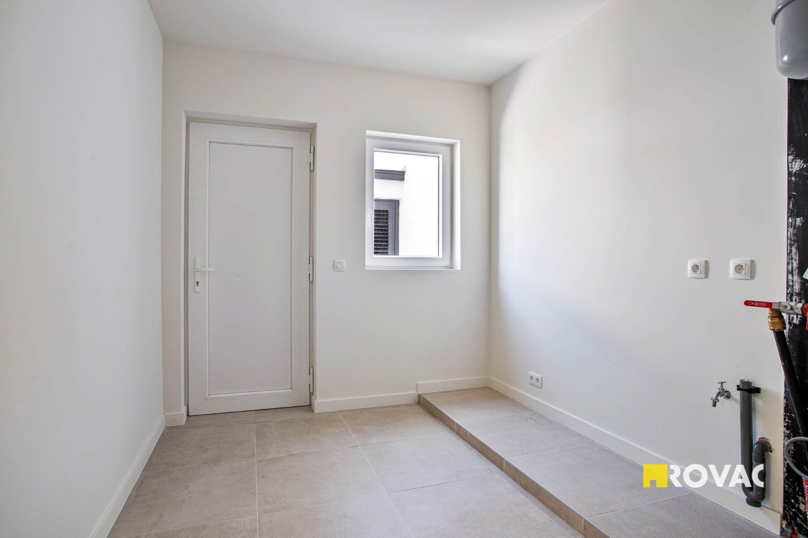 Kwalitatief gerenoveerde HOB in het landelijke Beitem/Roeselare foto 14