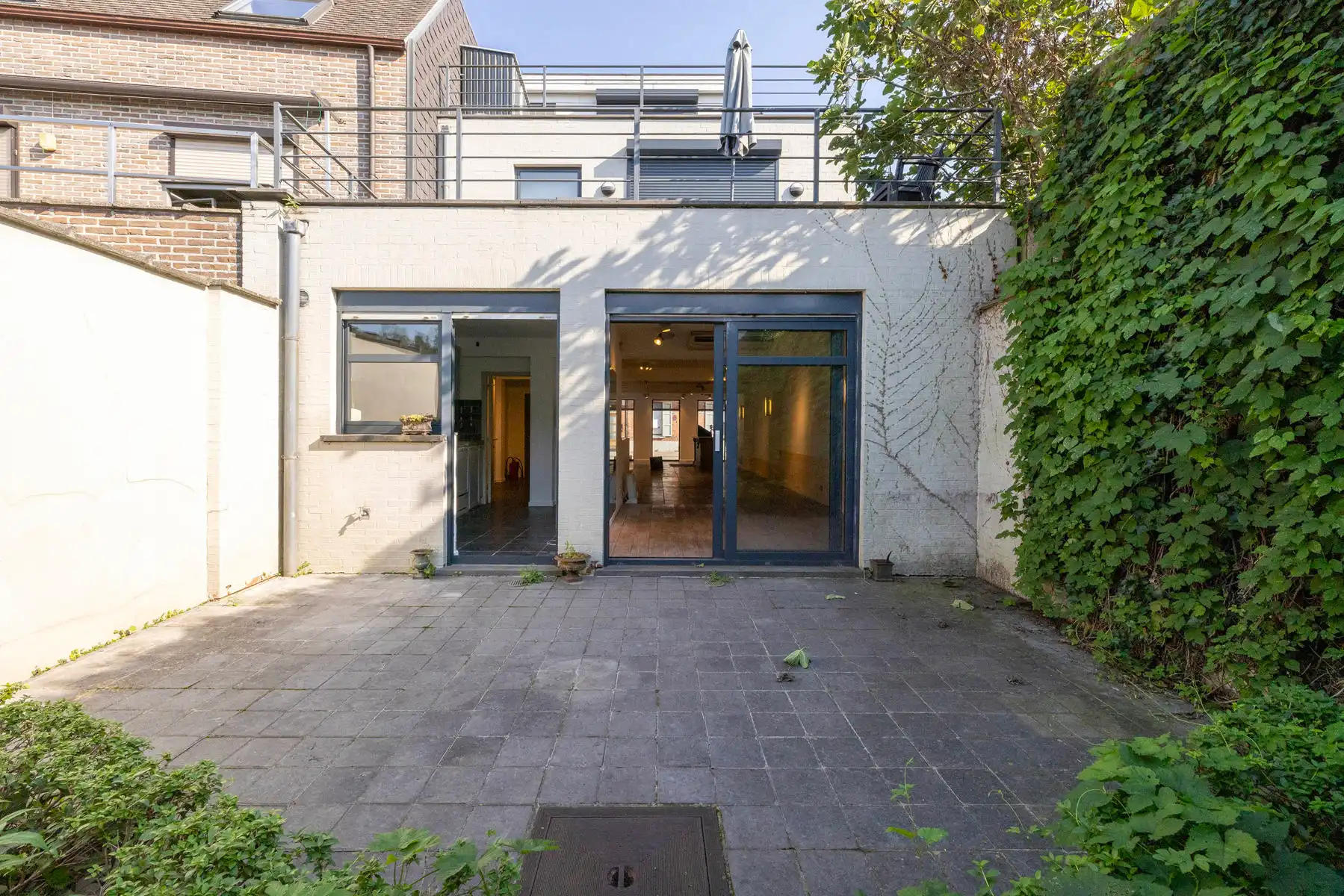 GLV handelspand/kantoor van 133m² met kelder, terras en tuin foto 11