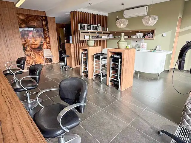 Multifunctioneel handelspand 74m² foto 4