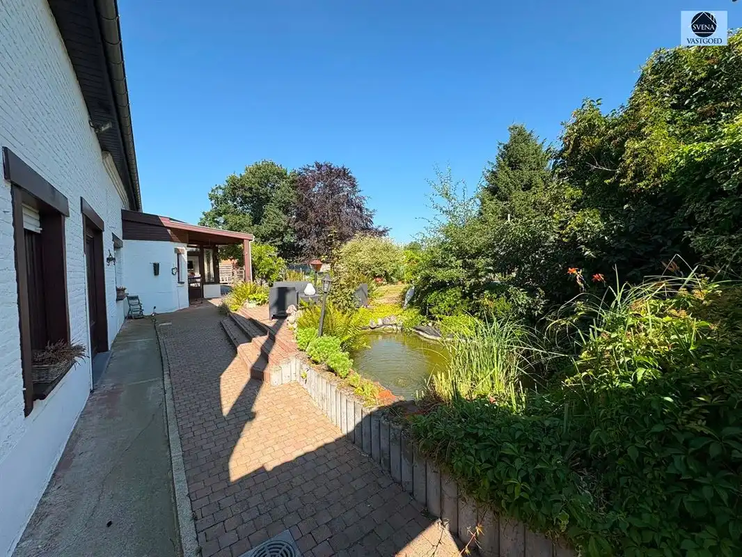 AUTHENTIEKE HOEVE WAAR CHARME, RUST EN RUIMTE SAMENKOMEN foto 21