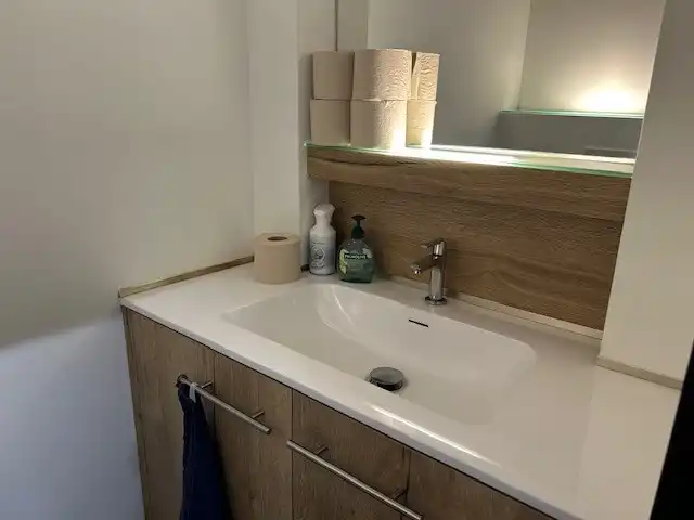 INSTAPKLARE BEDRIJFSUNIT MET KANTOOR EN SANITAIR foto 5