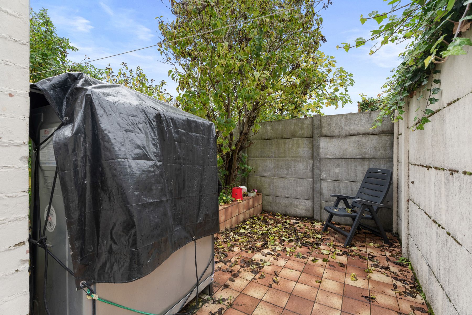 Totaal te renoveren woning met tal van mogelijkheden  foto 10