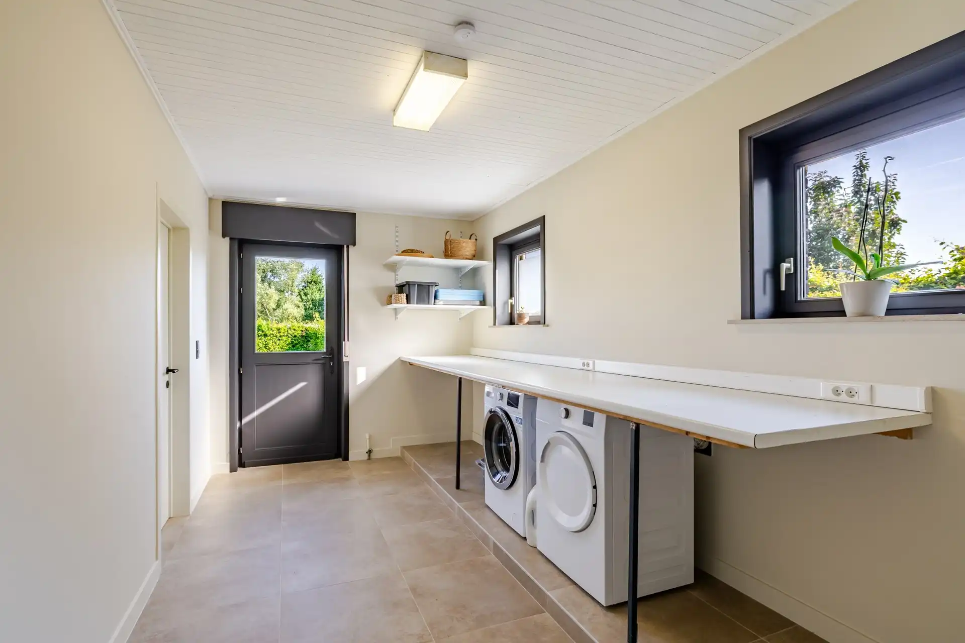 Gerenoveerde vrijstaande woning in rustige straat te Erpe  foto 11