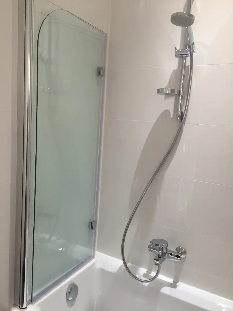 2 slaapkamer appartement met veel lichtinval met uitzicht foto 3