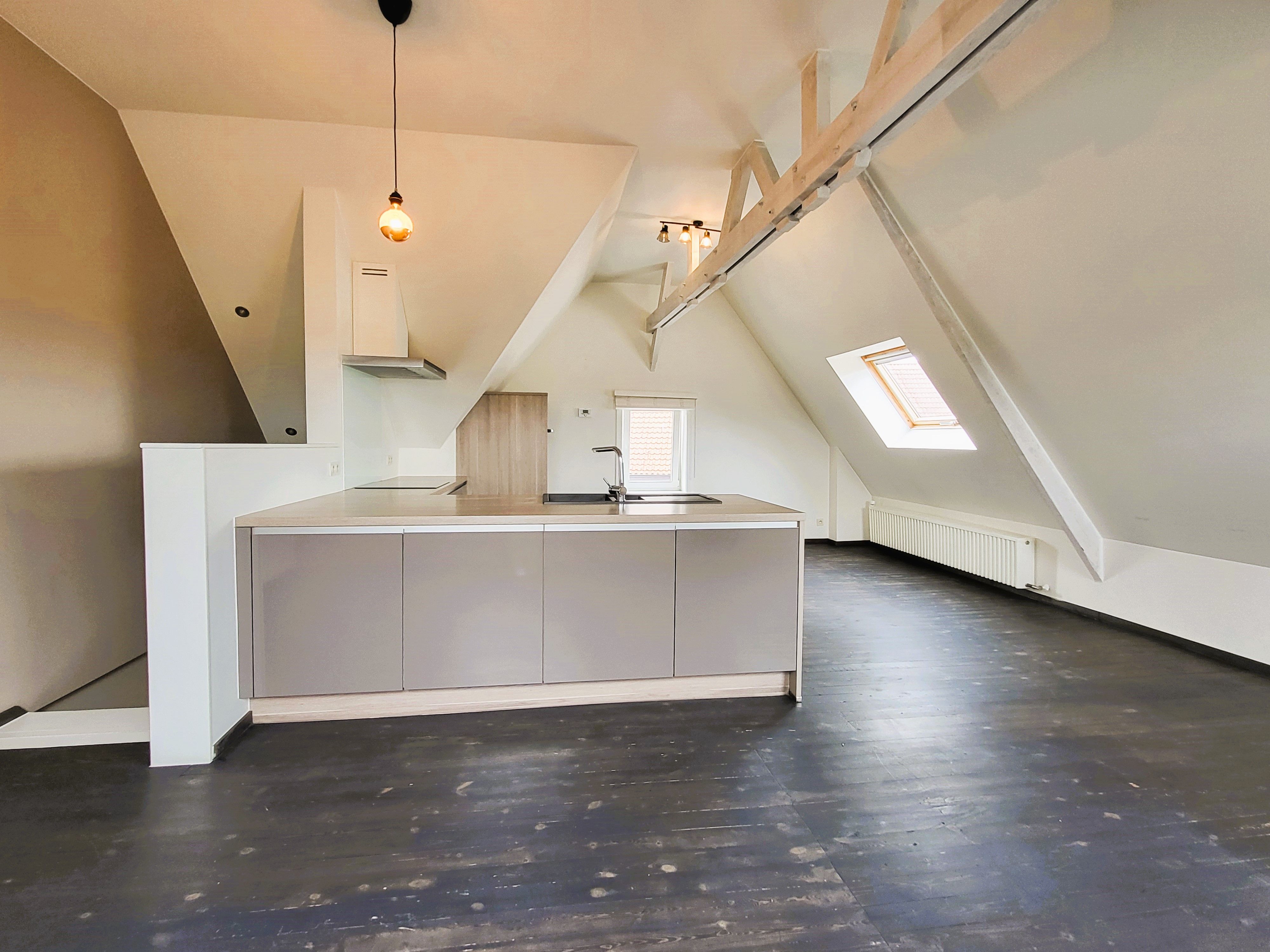 Lichtrijke penthouse van 143m² met landelijk uitzicht, gelegen op de 1ste en 2de verdieping. foto 21
