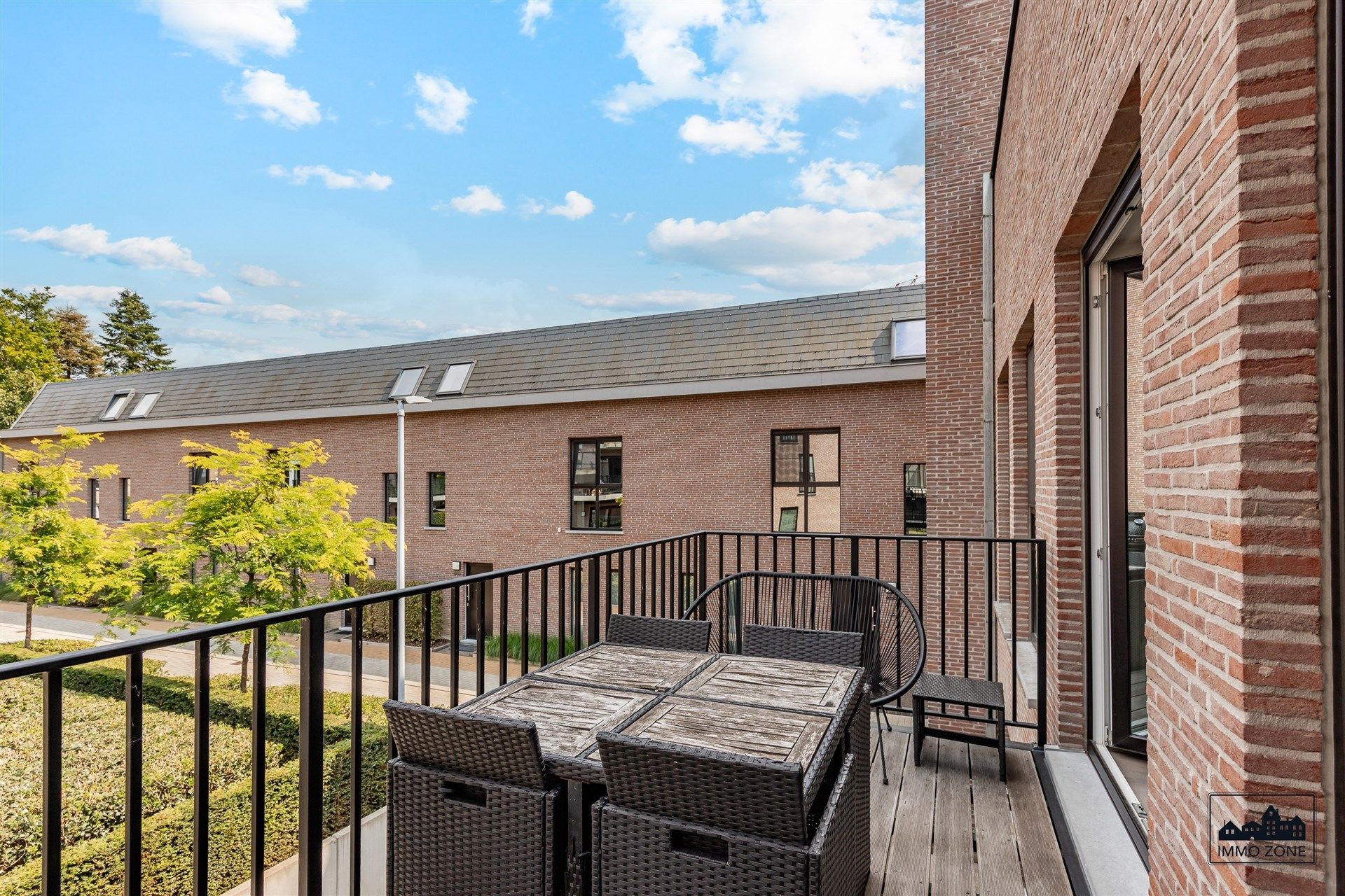 Luxe appartement met garage in stadskern Sint-Niklaas foto 19