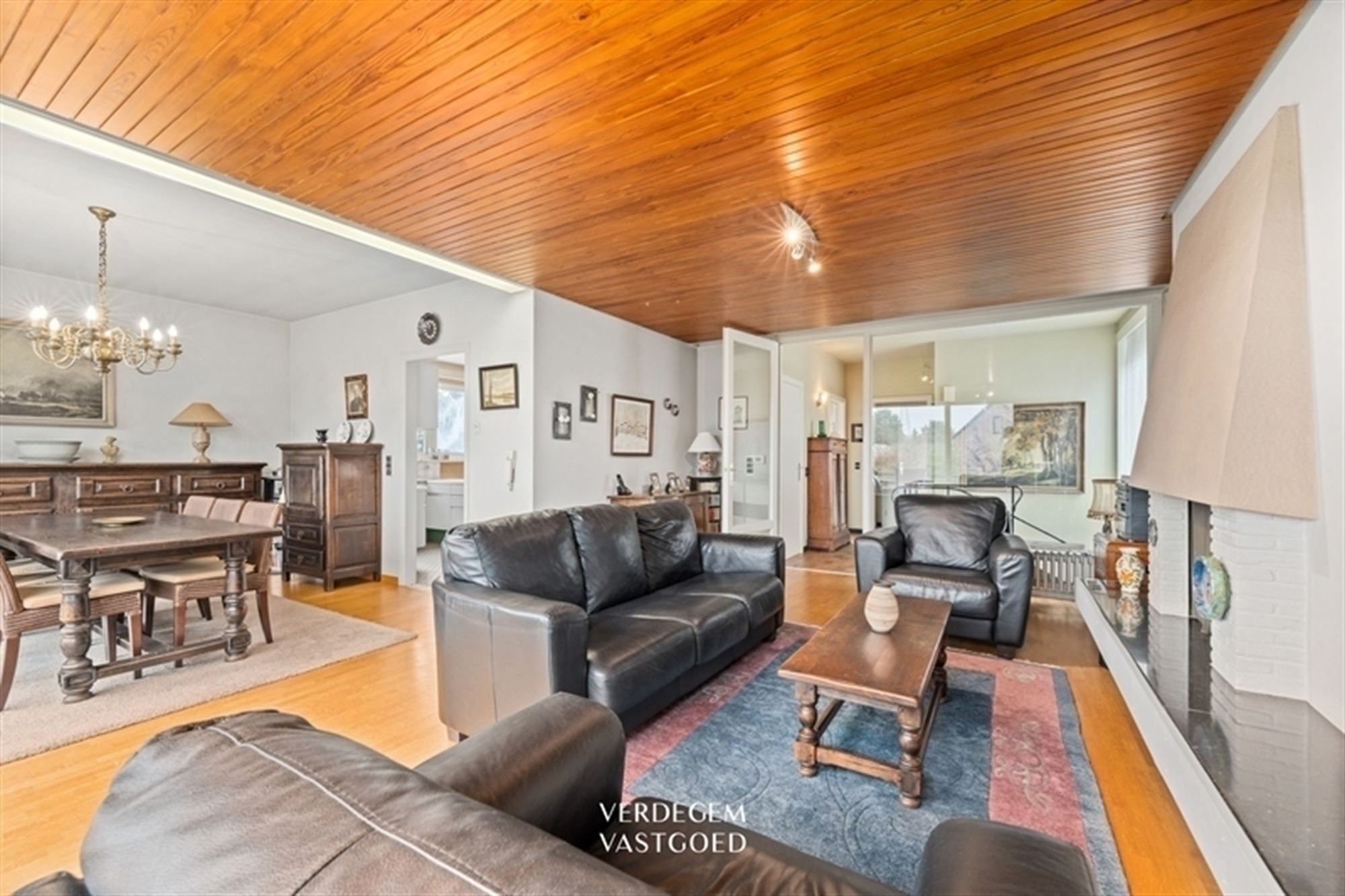 Unieke bel-étage woning met veel natuurlijke lichtinval nabij de Daknamse Meersen foto 8