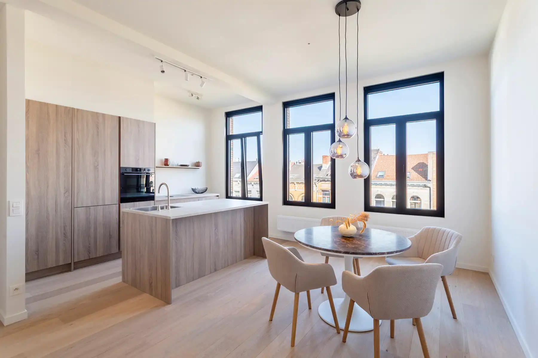 Penthouse op ’t Zuid in Antwerpen: Uw droomhuis wacht op u foto 2