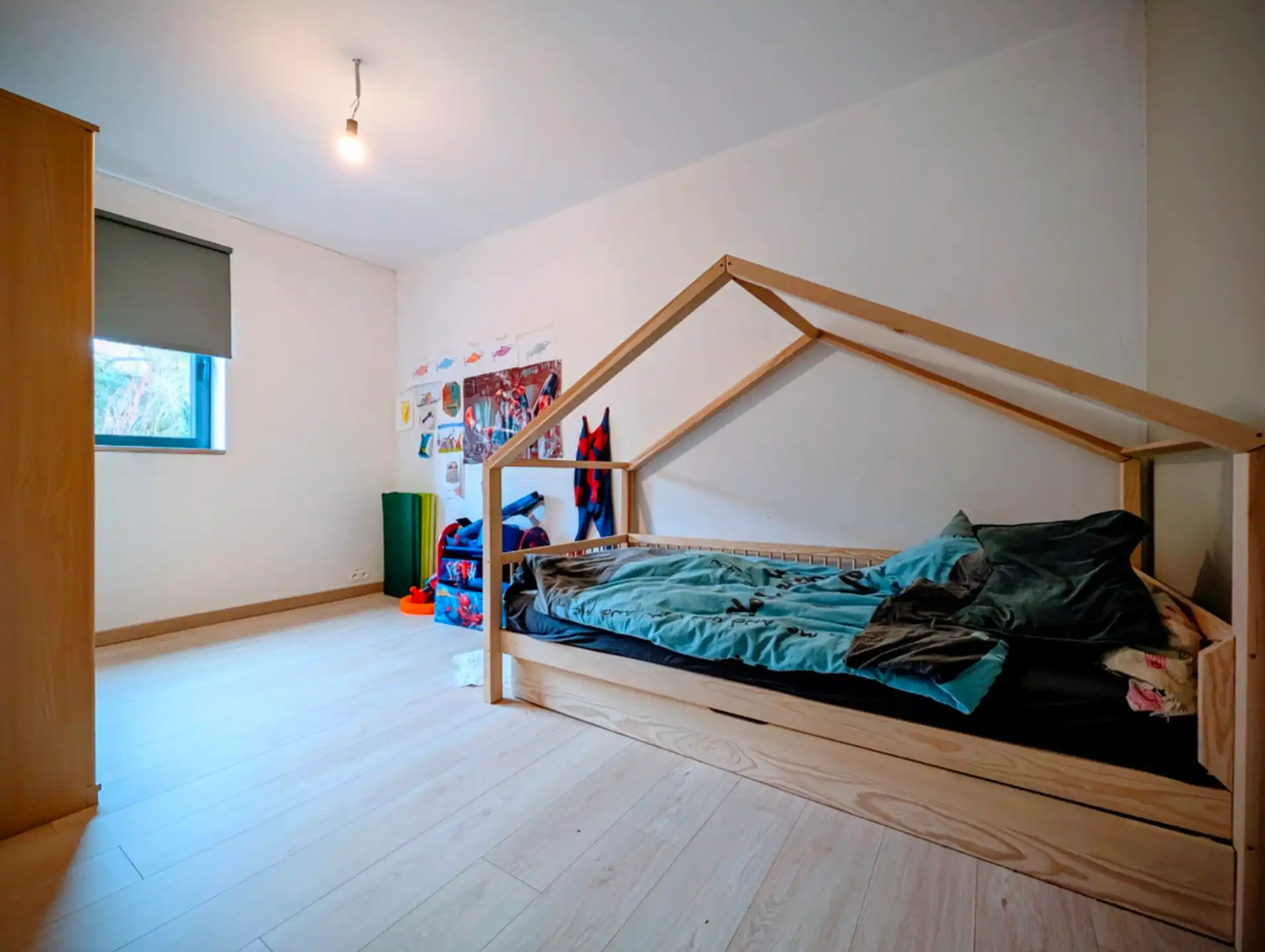 Huis te koop De Panne – Instapklaar, 4 slaapkamers, garage en zuidgerichte tuin (volledige renovatie 2023) foto 16