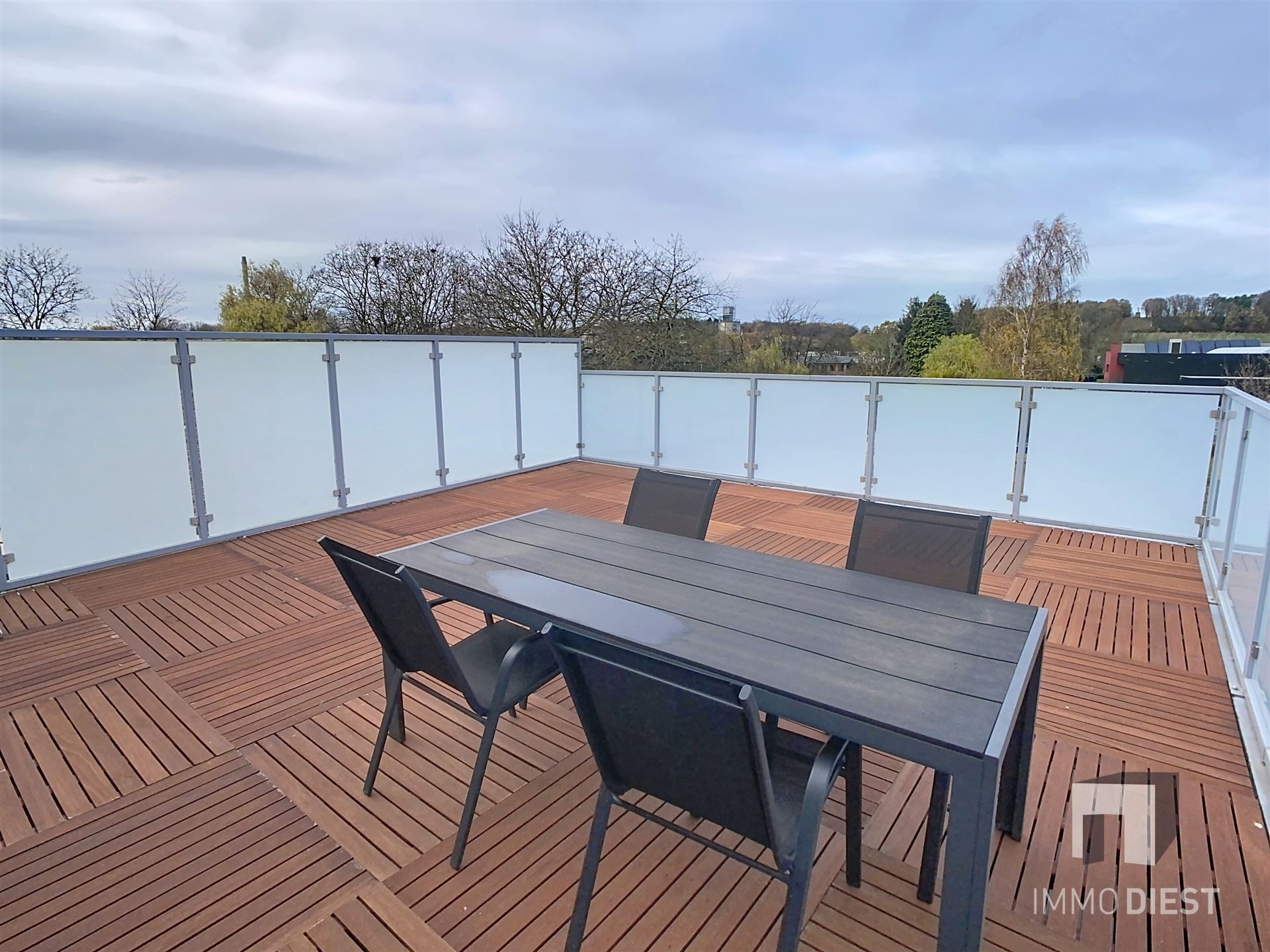 Mooi duplex appartement met groot terras foto 17