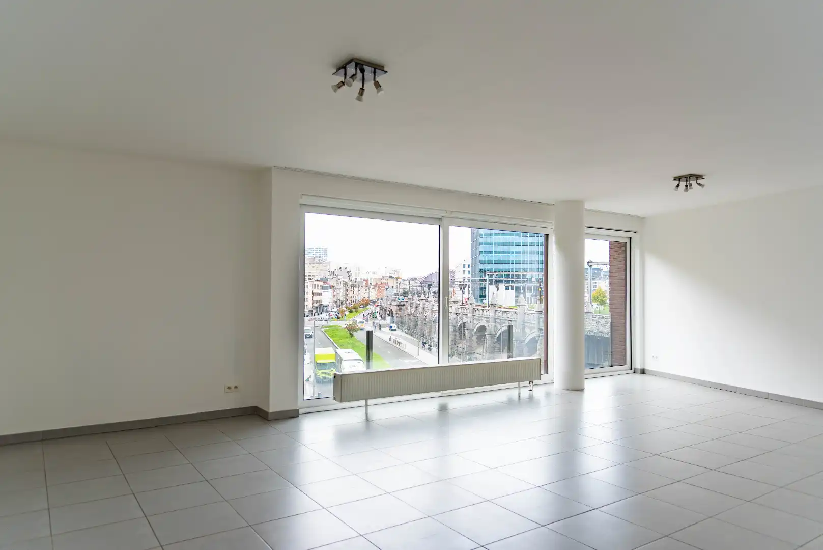 Zeer ruim en energiezuinig appartement met autostaanplaats foto 2