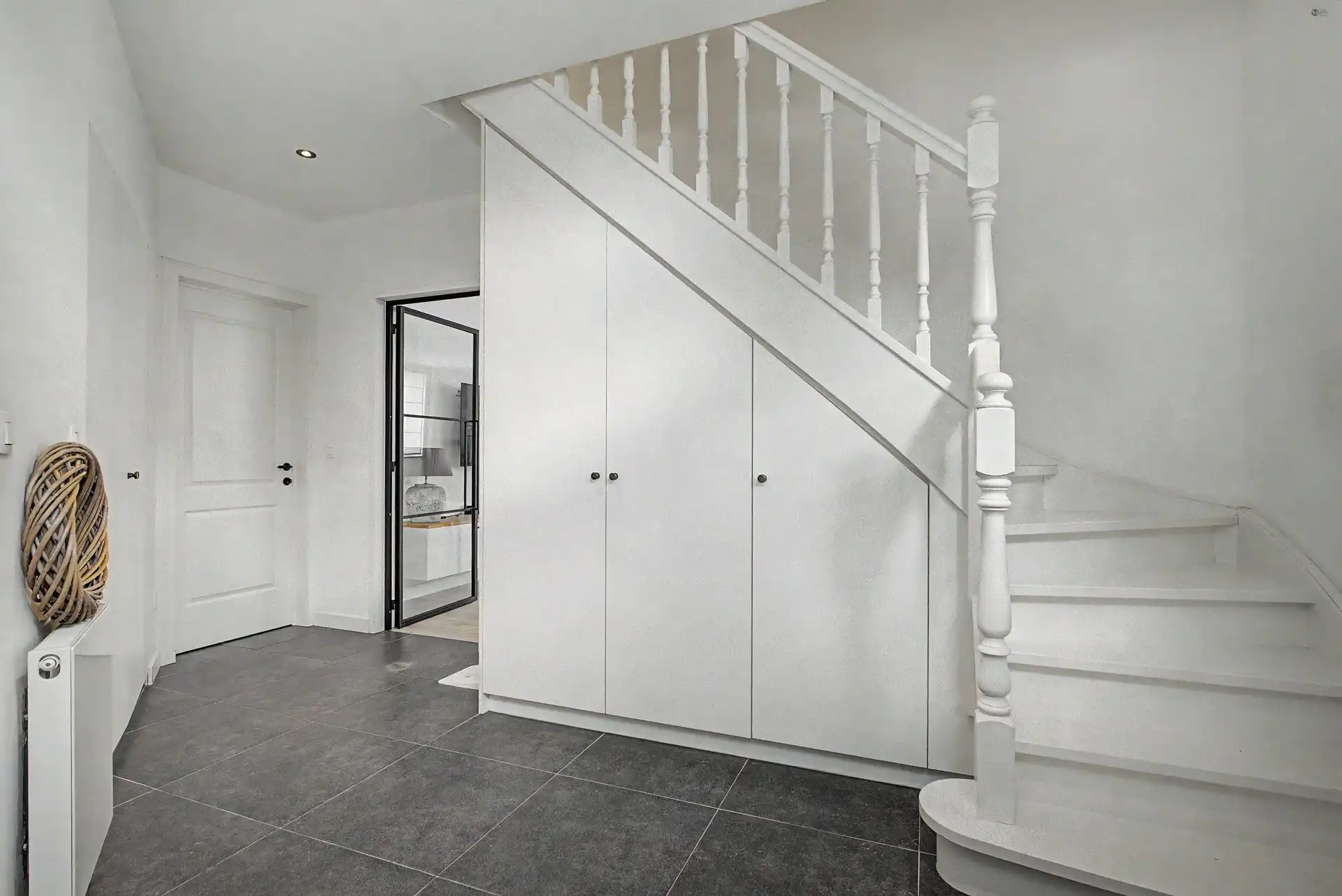 Recente Halfopen nieuwbouwwoning met 3 slaapkamers foto 4