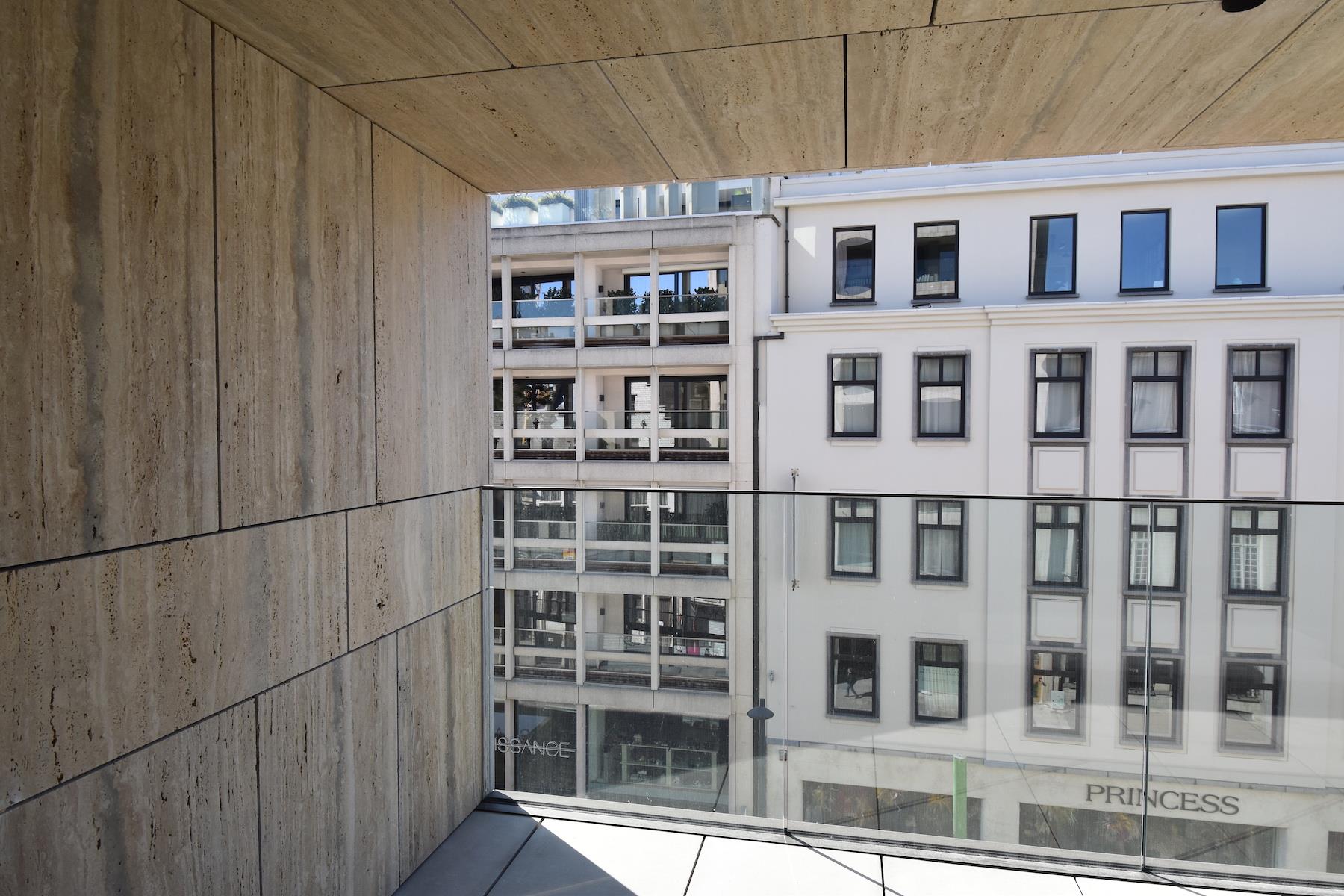 ANTWERPEN - luxueus appartement op absolute toplocatie  foto 2