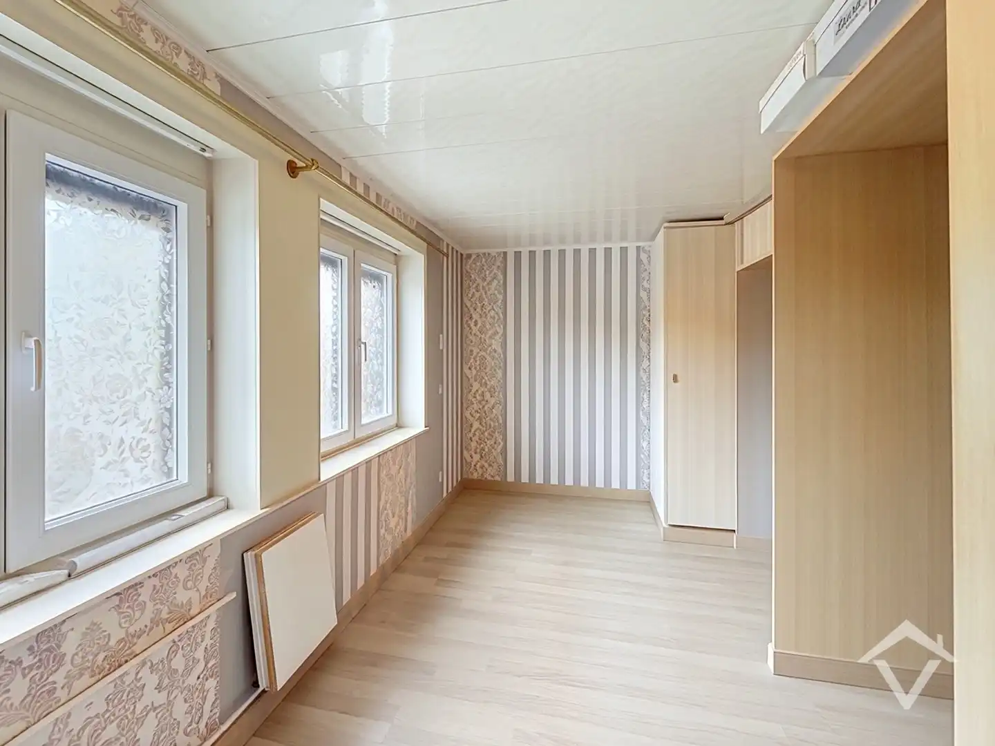 Instapklare woning met twee slaapkamers en terrastuin op één uiterst centrale ligging te Roeselare foto 11