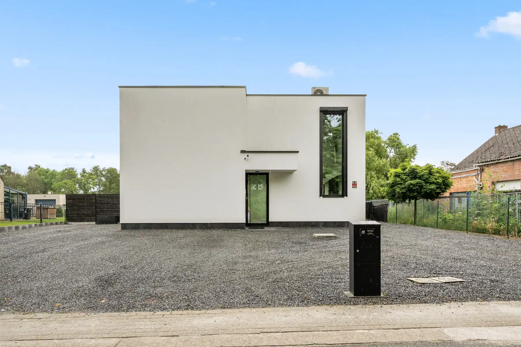 Villa met zwembad in een groene omgeving te PUTTE foto 2