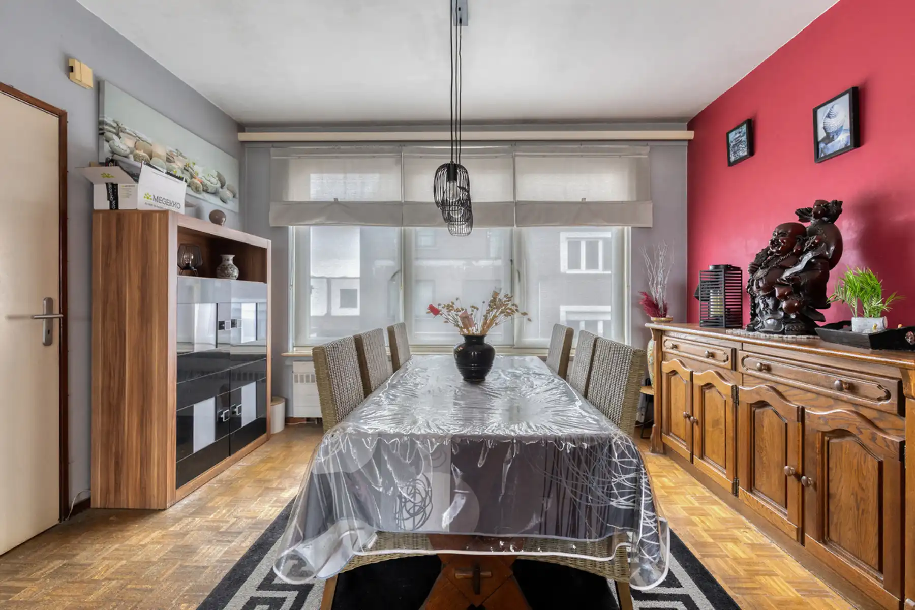 Ruime familiewoning (HOB) met garage en tuin! foto 4